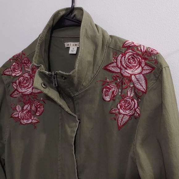 Francesca’s Military Style Olive Green Jacket - Picture 2 of 15